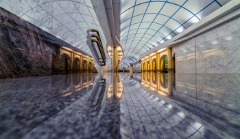 Metro. / ***