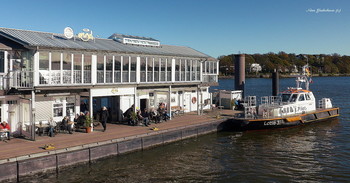 Hamburg / ***