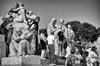 Schwarz und weiß / 2014