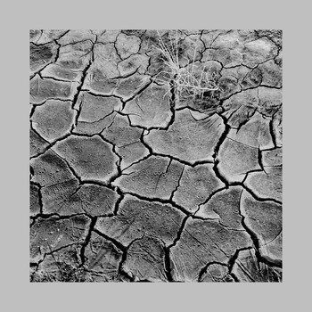 Desert ... / https://www.youtube.com/watch?v=rWgj7Lh-ExE
