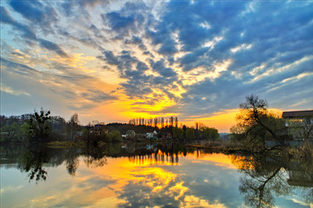 Morgen April / ***