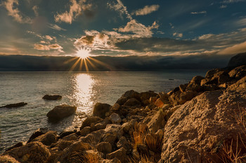 Abendstimmung am Meer / ***