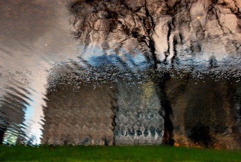 Ghostly alle / ***