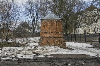 Turm / ***