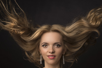 Haar / ***