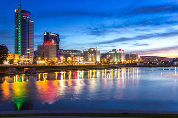 Nacht Minsk / ***