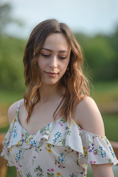  / Summer lady