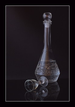 Glas / ***