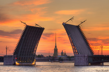 St. Petersburg / ***