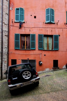 Beware of the Car / ***