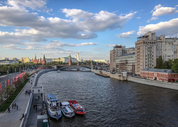 Moskau / ***