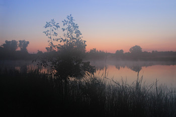 An der Schwelle / ***
