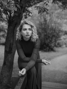 Julia / ***
