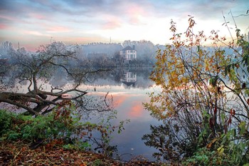 Herbst-Landschaft / ***