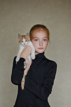 Portrait of a kitten / ***