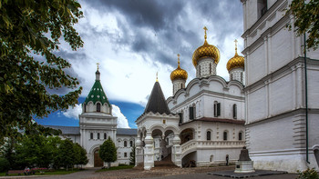 Ipatjew Kloster / ***