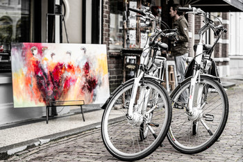  / Painting and bicycles