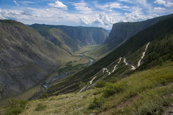 Pass Katu-Yaryk / ***