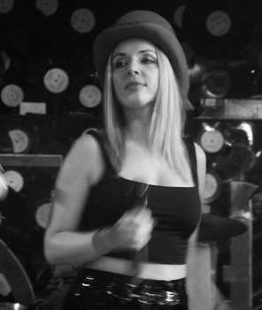 SUZANNA / ***