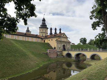 Nesvizh Castle / ***