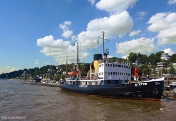 Dampf-Eisbrecher STETTIN / ***
