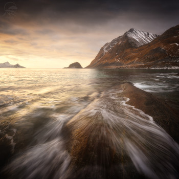 Haukland Beach / ***