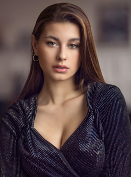 Lina / ***