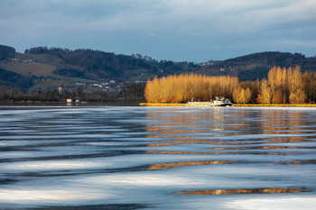Donau / Sonnenuntergang an der Donau