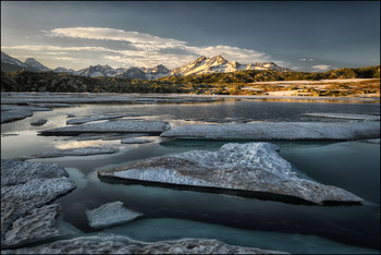 Treib Eis / Bergsee