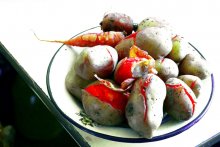 Wer bestellt die Kartoffeln? / ***