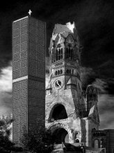 Kaiser-Wilhelm-Gedaechtniskirche / ***
