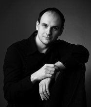 Sergey / ***