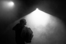 Silhouette / ...
