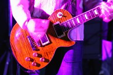 Gitarrist / ***