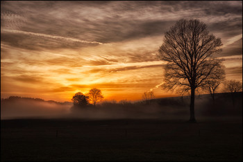 Abendrot / Bodennebel