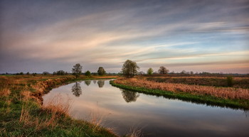 Spring River / ***