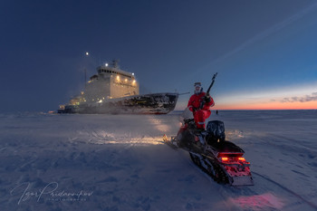 Hunter / Expedition MOSAIC. icebreaker Kapitan Dranitsyn. latitude. 88"28,4' North.Hunter Harald.