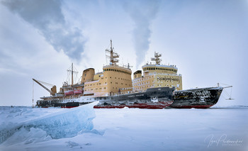  / Expedition MOSAIC. ib Kapitan Dranitsyn. & ib Admiral Makarov