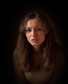 Elizabeth / ***