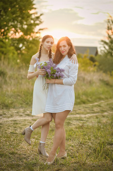  / Bouquet of lilacs