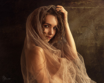 Mary / ***
