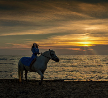 Abendstimmung am Meer / ***