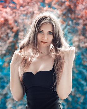  / ***