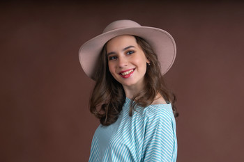 Alina / ***