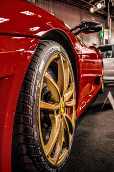 Ferrari / ***