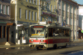 / City in the Morning///