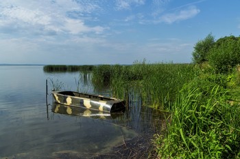 über das Boot / ***