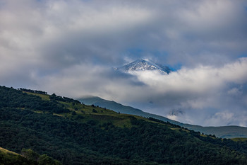 SNOW PEAK / ***