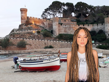 BLACK WOMAN / al entorn de Tossa de Mar a la Costa Brava Spanish