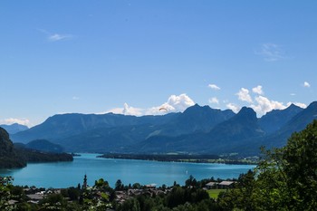 irgendwo / ***
